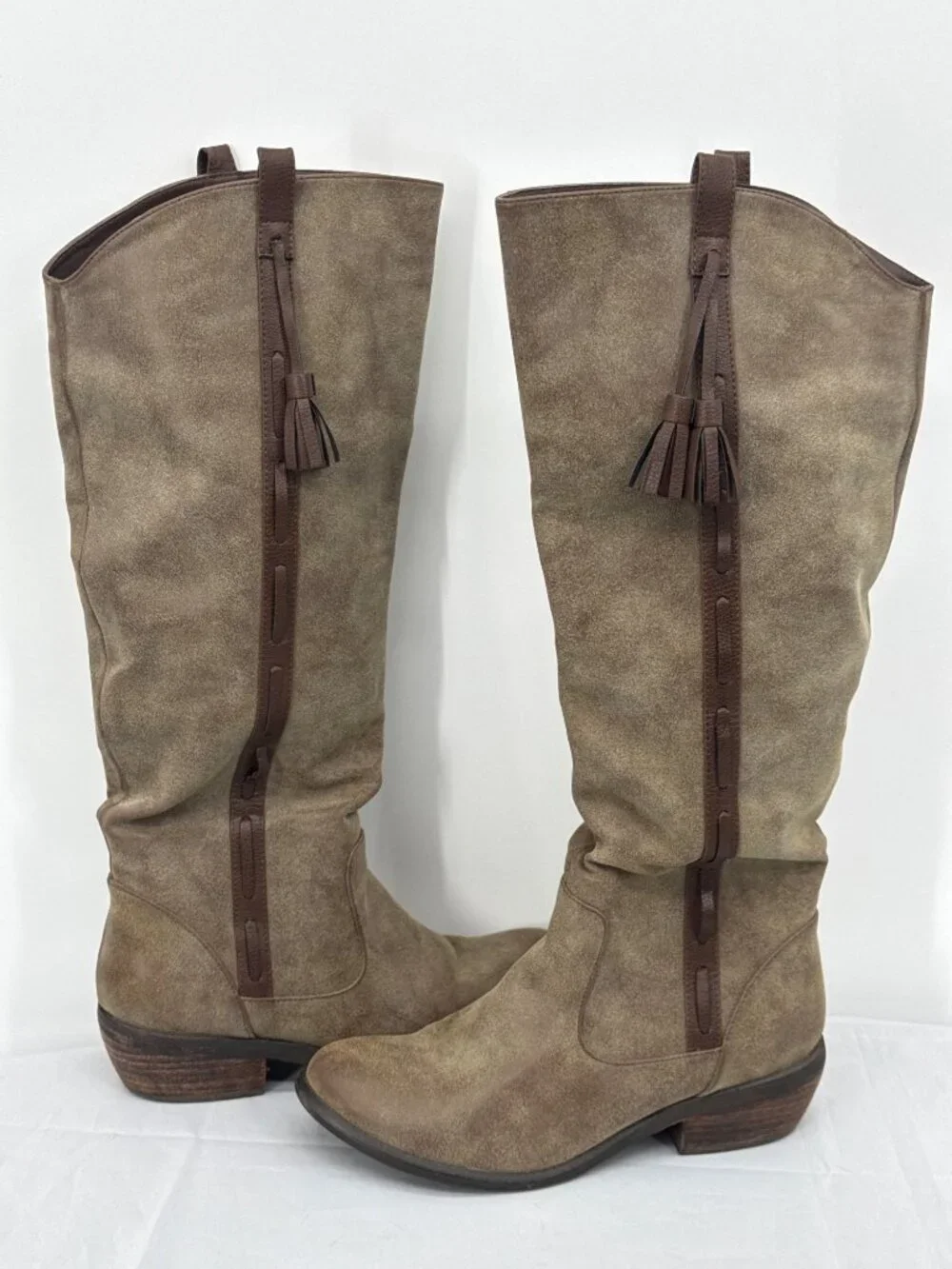 Restricted Taupe Suede Tall Riding Boots Tassel Trim Boho Western Size 7.5